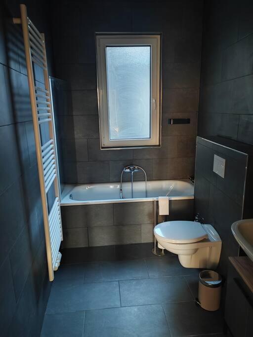 Modernes Juwel In Hagen City Екстер'єр фото
